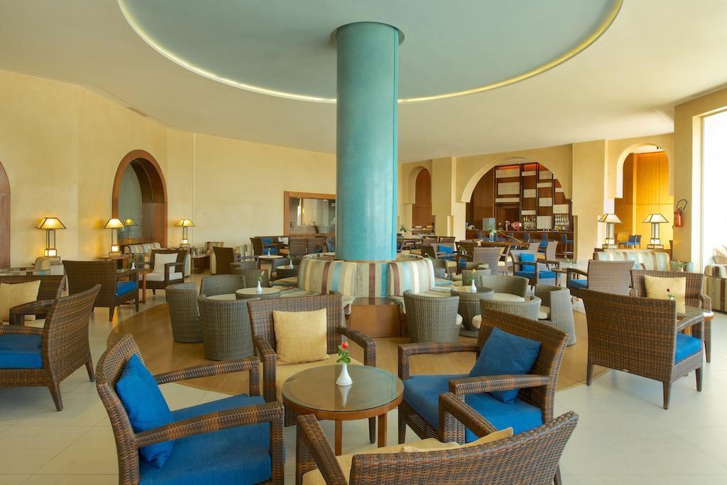 Iberostar Selection Royal El Mansour Hotel Mahdia Exterior foto The lobby of the hotel